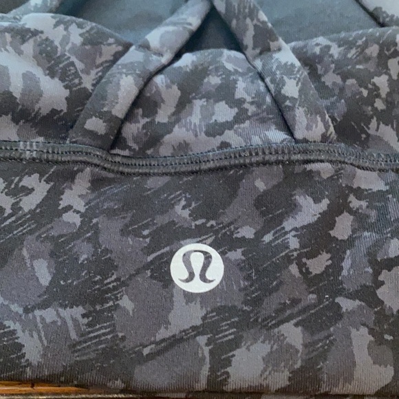 Lululemon Sz  Energy Long Line Sports Bra - Picture 7 of 7